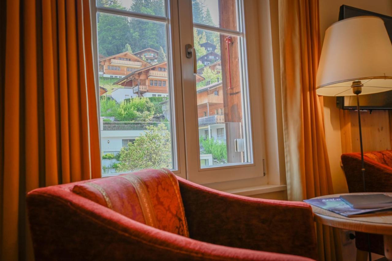 โรมันทิคโฮเทล ชไวทแซร์โฮฟ Hotel กรินเดลวัลด์ ภายนอก รูปภาพ