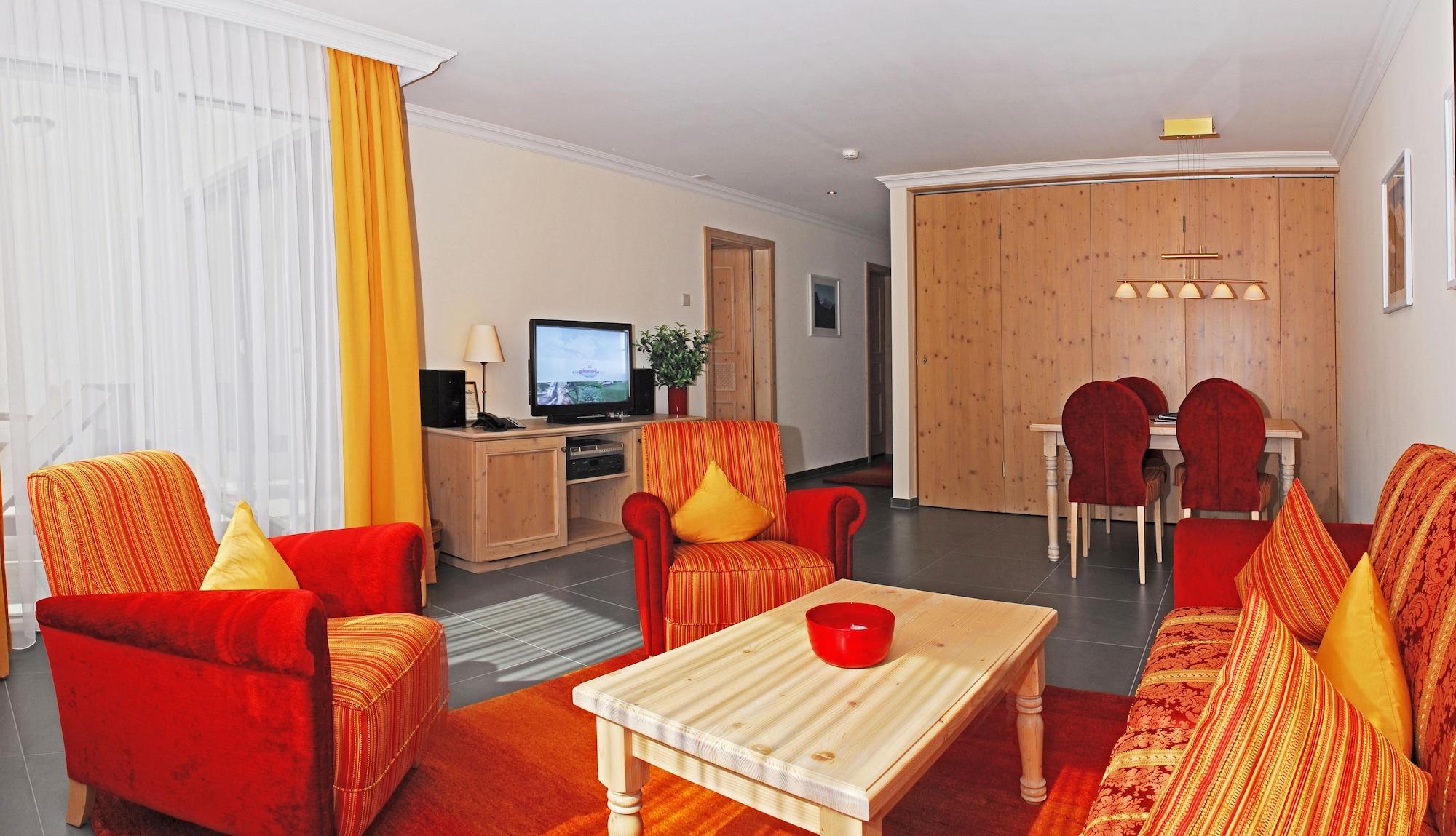 โรมันทิคโฮเทล ชไวทแซร์โฮฟ Hotel กรินเดลวัลด์ ภายนอก รูปภาพ